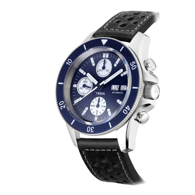 Cadran bleu tri compax et double guichet jour date Yema Navygraf Chrono