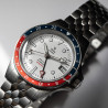 Montre automatique Yema Superman 500 GMT Pepsi avec cadran noir et bracelet acier