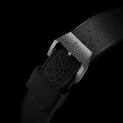 Cadran noir mat et index Super-LumiNova montre de plongee Yema Superman