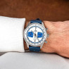 Aiguilles bleues et compteurs bi compax de course montre Yema Alpine